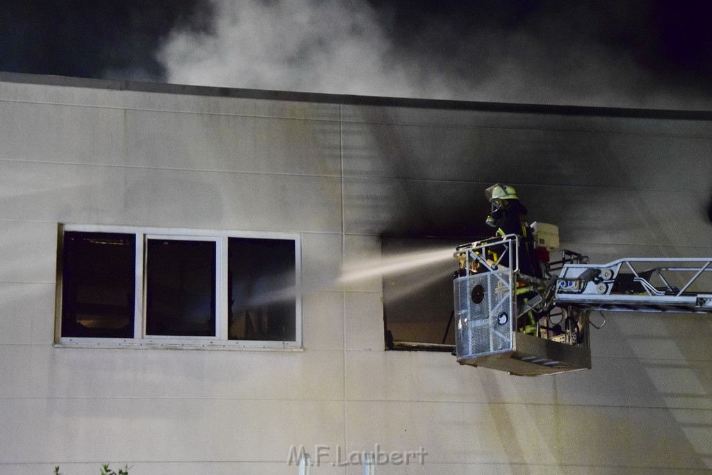 Grossbrand Halle Troisdorf Kriegsdorf Junkersring P731.JPG - Miklos Laubert